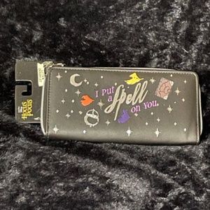 " Hocus Pocus Women's Wallet